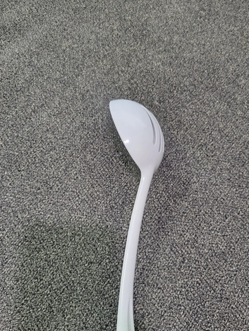Vintage Melamine-Ware Slotted Spoon White Cooking Serving Utensil JP-666